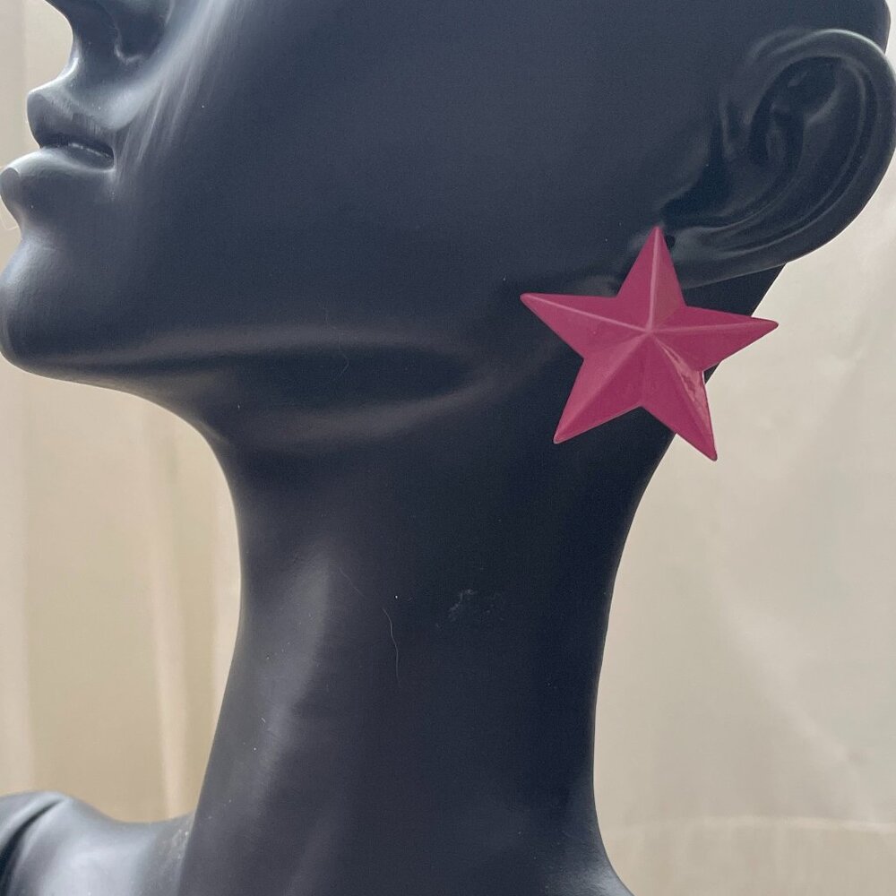 Vintage 1980s Pink/Magenta Metal Star Earrings Bold Statement